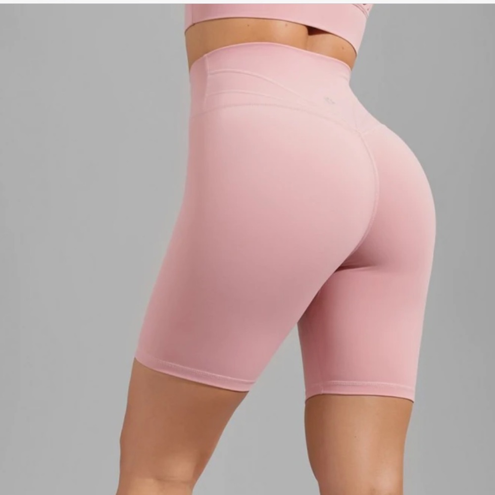 Buff Bunny pink legacy bike shorts Size Med